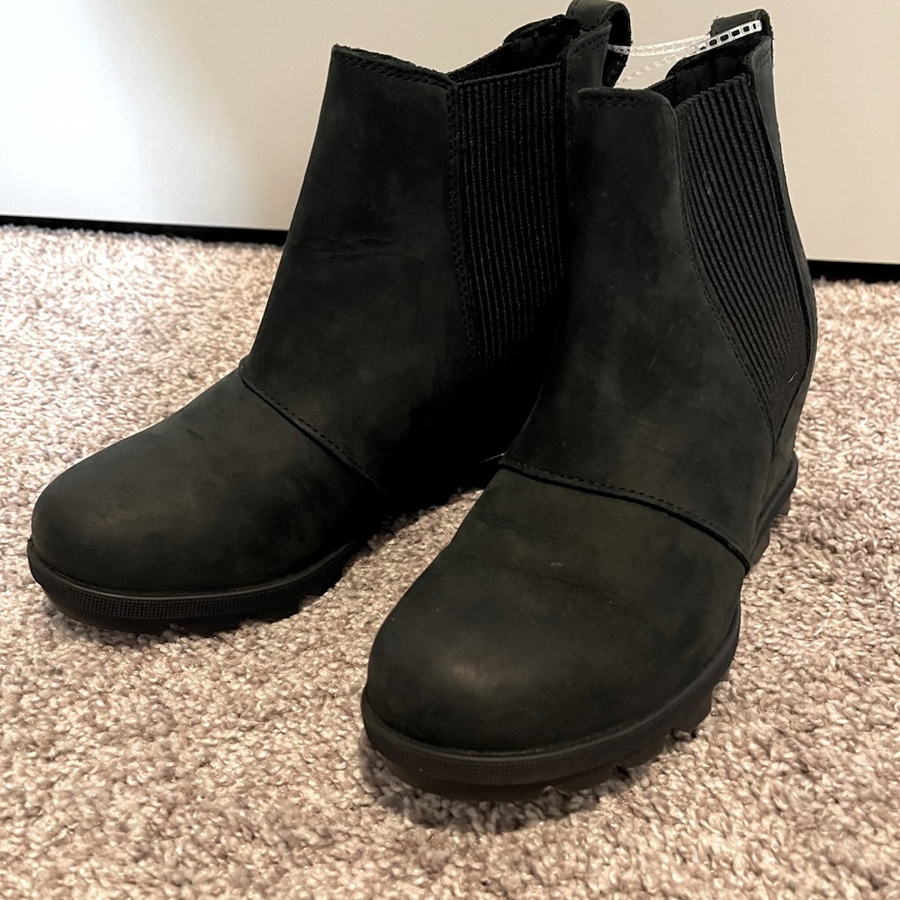 Sorel Joan of Arctic Wedge boot NWT